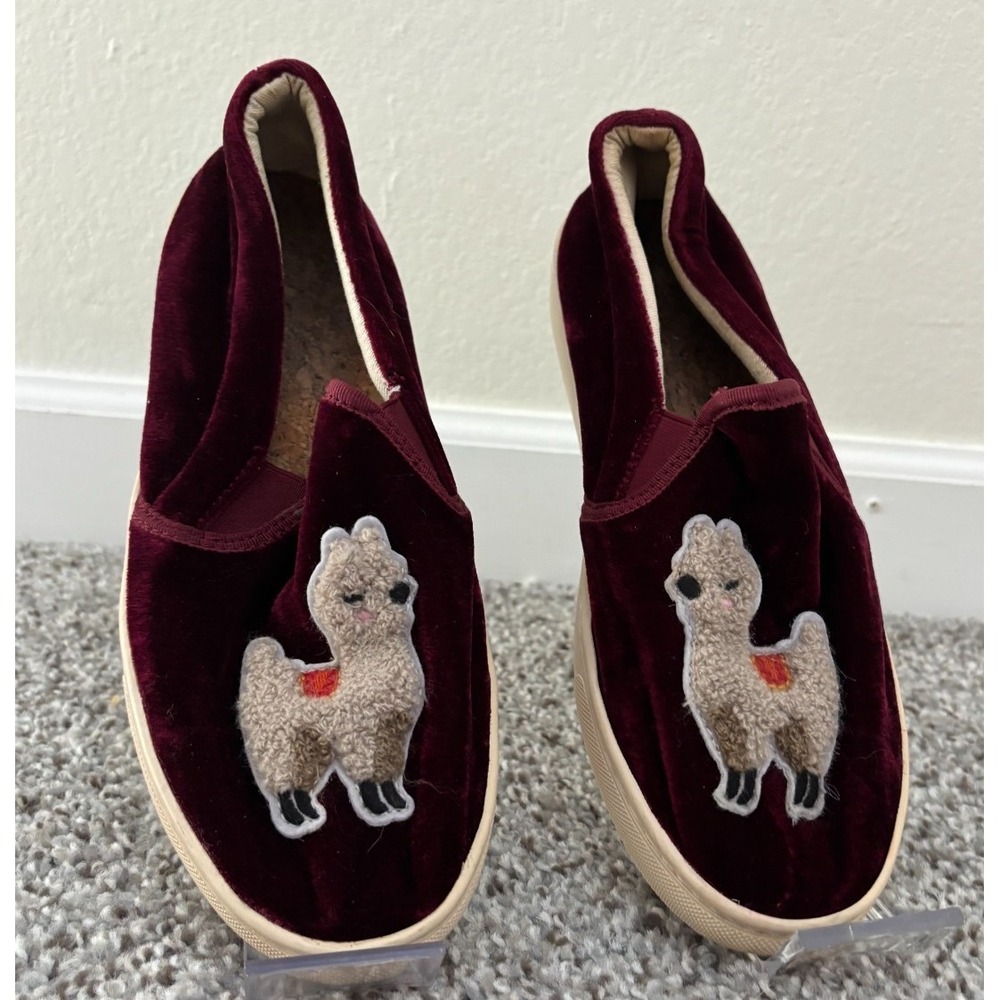 Soludos Anthropologie Shoes 7.5 Burgundy Llama Velvet Loafers Whimsical Quirky
